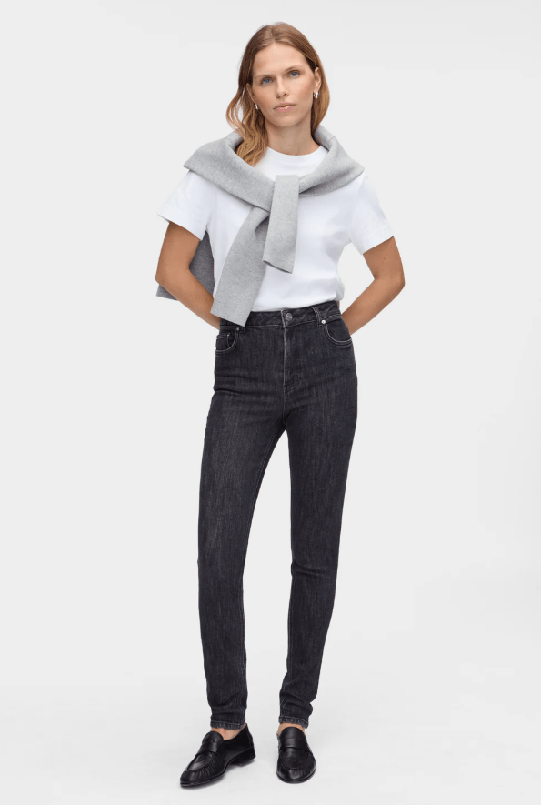 Mid Rise Skinny Jeans from ALIGNE