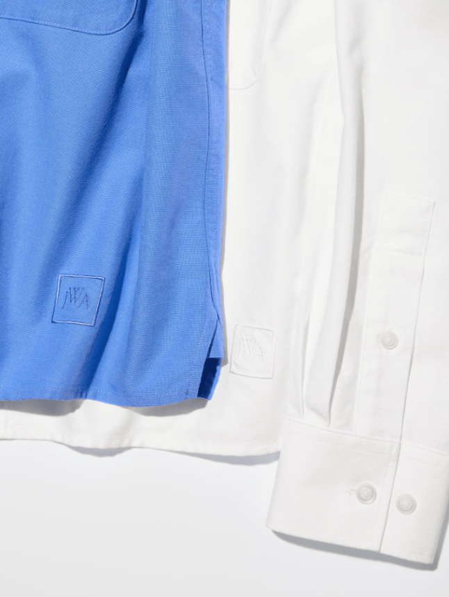 Close up image of Uniqlo x JW Anderson Oxford Boxy Shirt sleeve