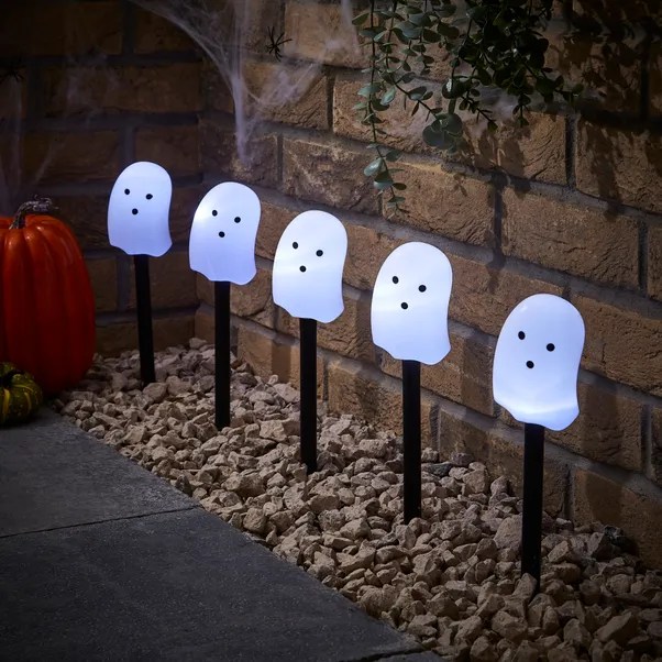 Little white ghost lights from Dunelm
