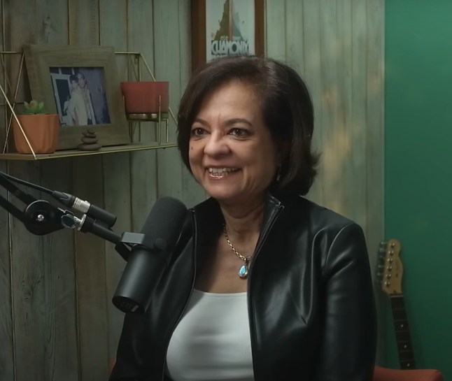 Woman who 'died' says experience of afterlife left her with message she 'had to share'