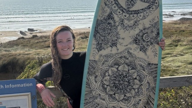 Pic from Kennedy News & Media (Pictured: SKYE OWEN, THEN 23, HAD SPENT A WEEKEND OF HIKING, SURFING AND CLIMBING IN SEPTEMBER 2024 WHEN SHE CLAIMS SHE BEGAN TO EXPERIENCE PAIN HER LEFT HIP.) A super-fit outdoor instructor claims doctors dismissed her for being 'dramatic' over back pain - that turned out to be killer sepsis. Skye Owen, from Newquay, Cornwall, first began to experience hip pain after a weekend of hiking, surfing and climbing in September 2024. When the pain began to travel up her lower back days later, she booked a GP appointment and said she was told her hip and back pain was sciatica and sent her home to rest. DISCLAIMER: While Kennedy News and Media uses its best endeavours to establish the copyright and authenticity of all pictures supplied, it accepts no liability for any damage, loss or legal action caused by the use of images supplied and the publication of images is solely at your discretion. SEE KENNEDY NEWS COPY - 0161 697 4266