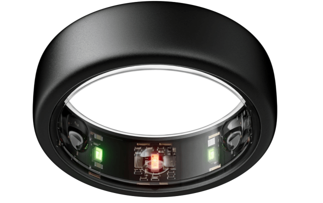 Black Oura ring
