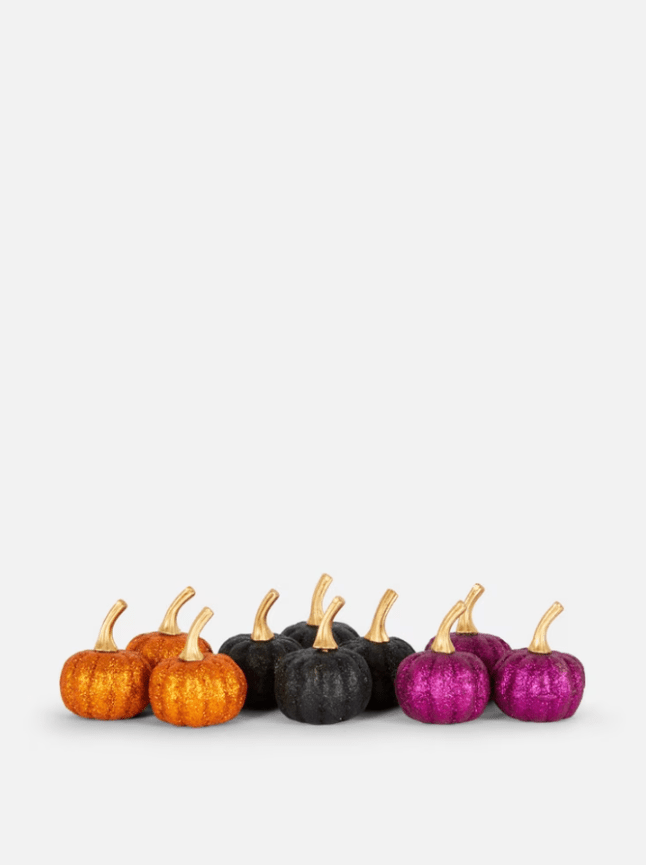 Small pumpkin decorations