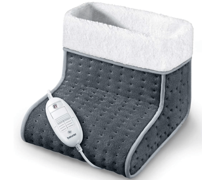 Foot warmer with remote control