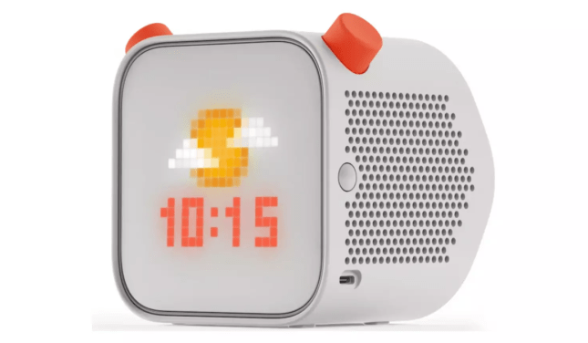 Grey Yoto player displaying the time