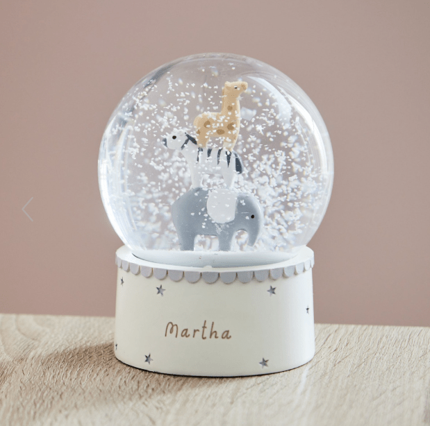 Snowglobe with animals inside