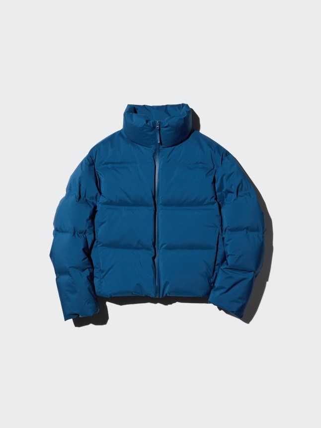 Short blue puffa jacket