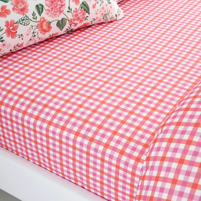 Red gingham bedding