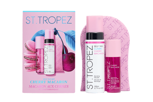 St Tropez fake tan bottle and tanning mit