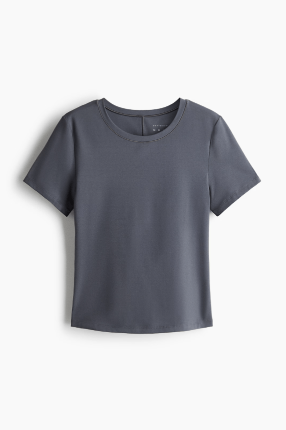 Dark grey tshirt