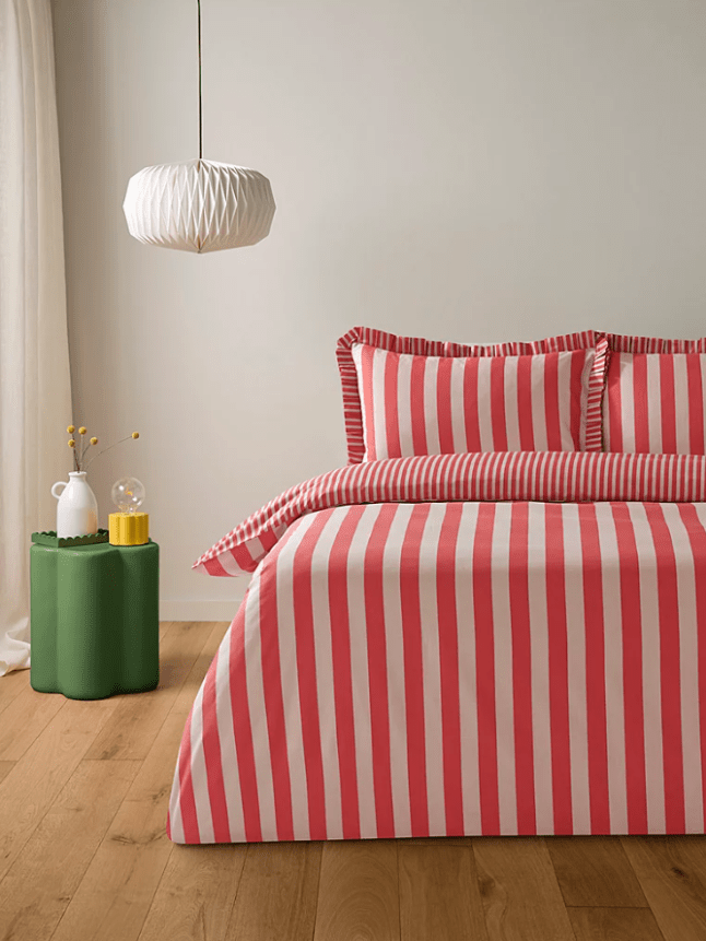Red stripe bedding