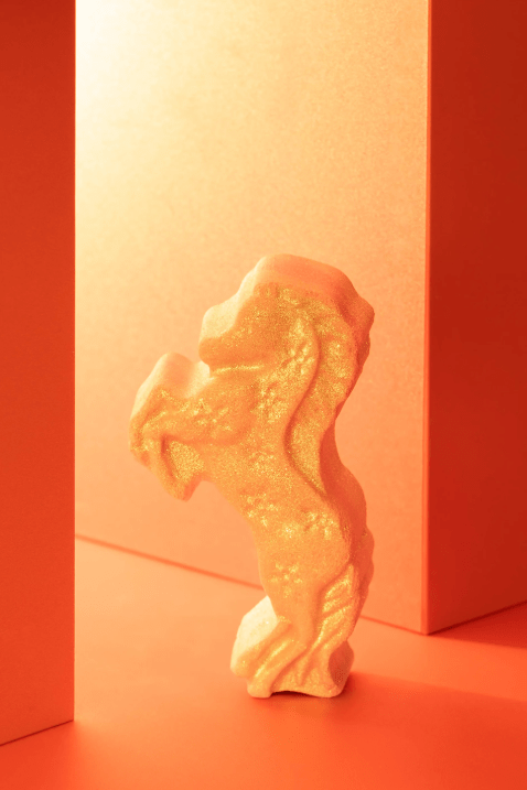 Gold horse bath bomb