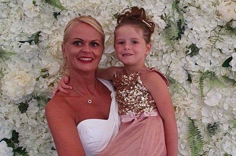 Marie Fellows (Izzie ghosting) - My daughter's legs ached after a beach party ? then she died