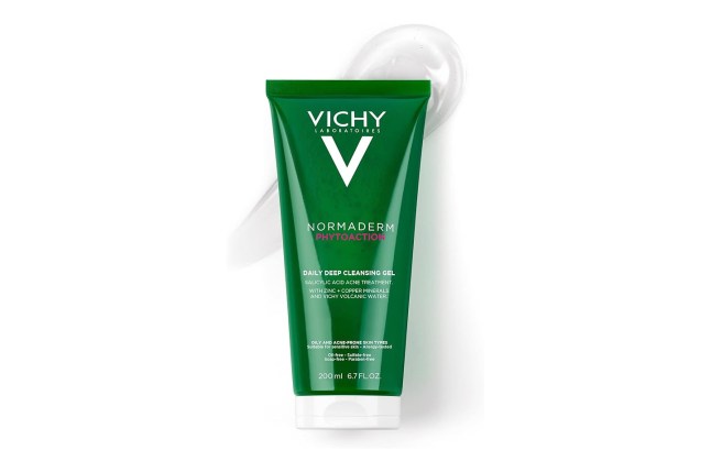 Green tube of Vichy Normaderm Phytosolution Intensive Purifying Cleanser